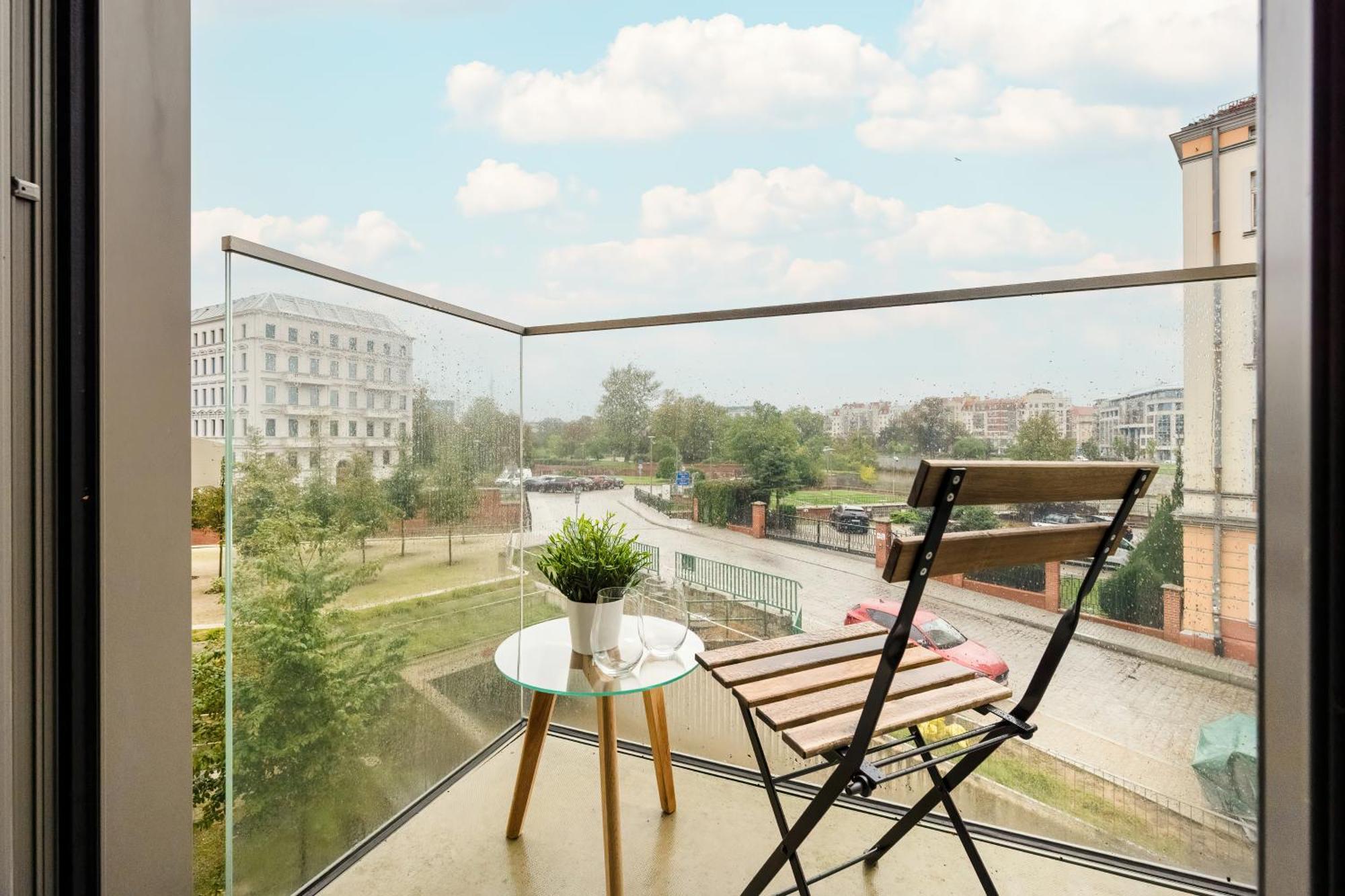 Eleganckie Studia Wyspa Slodowa By Noclegi Renters Wrocław Eksteriør billede